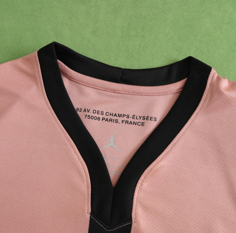 PSG 24/25 Third Kit