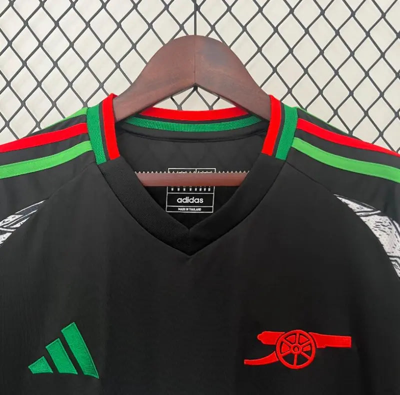 Arsenal 24/25 Away Kit