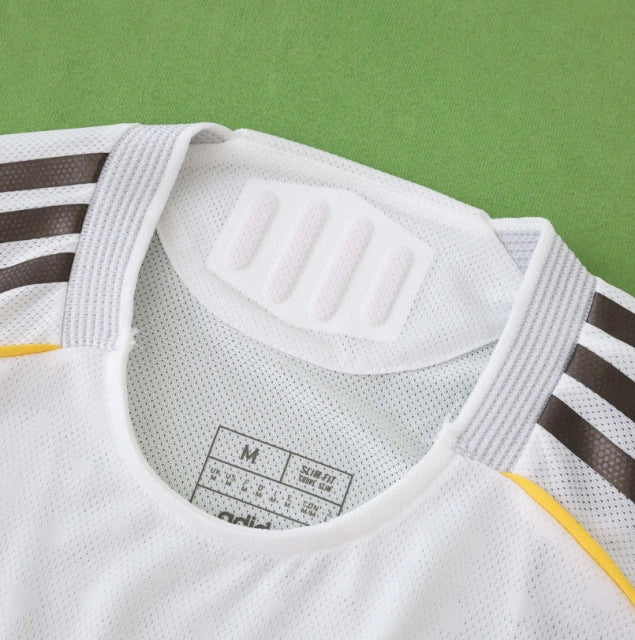 25/26 Real Madrid Home Kit