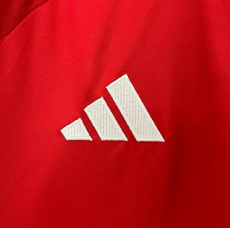 Manchester United 24/25 Home Kit