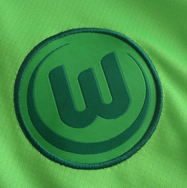 Wolfsburg 24/25 Home Kit