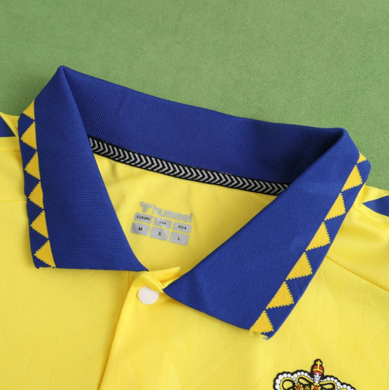 Las Palmas 24/25 Home Kit