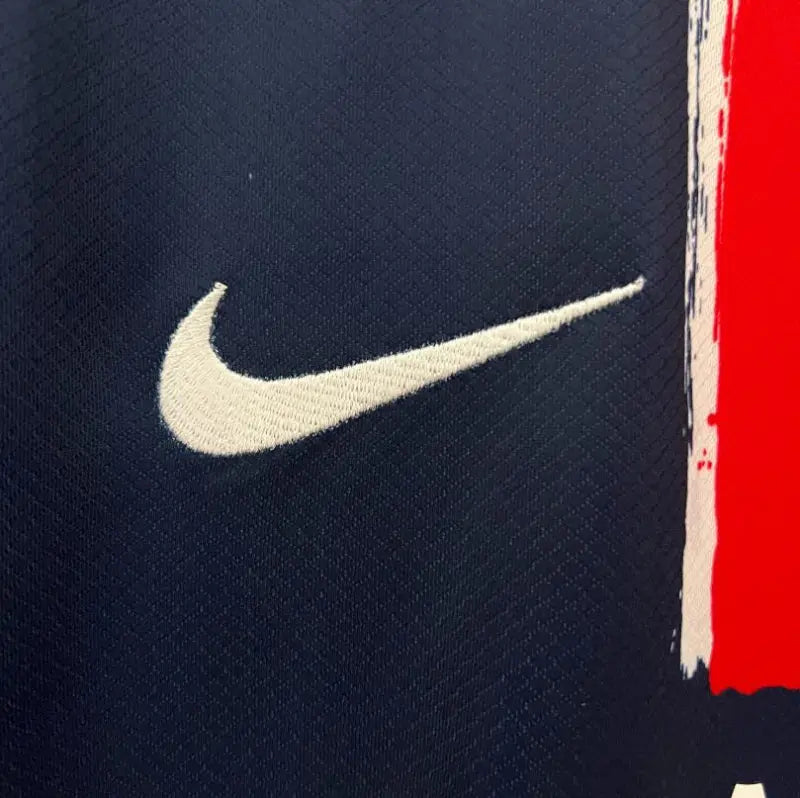 PSG 24/25 Home Kit