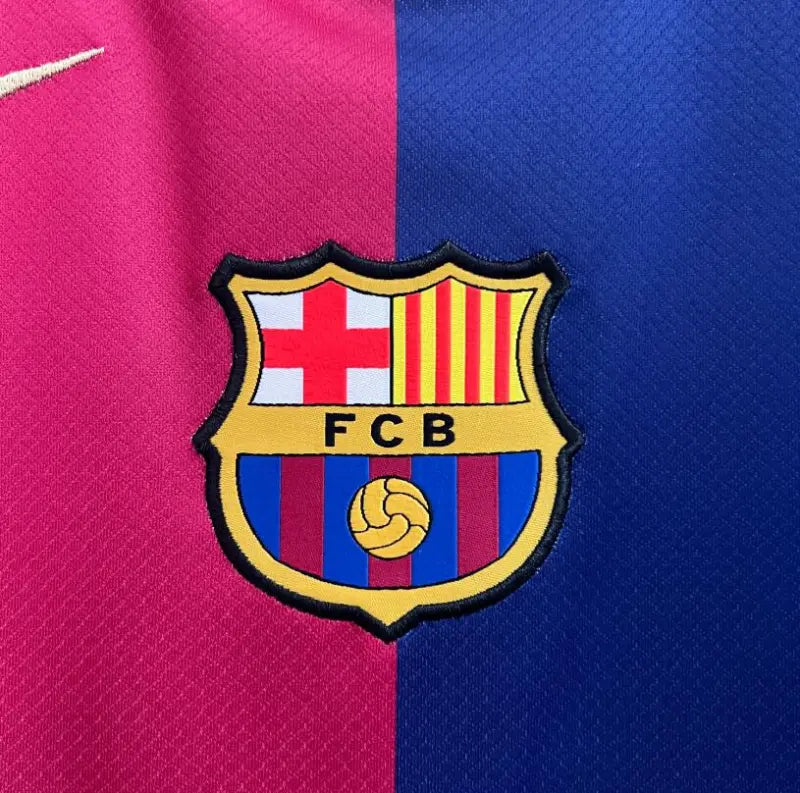 Barcelona 24/25 Home Kit Fan Version